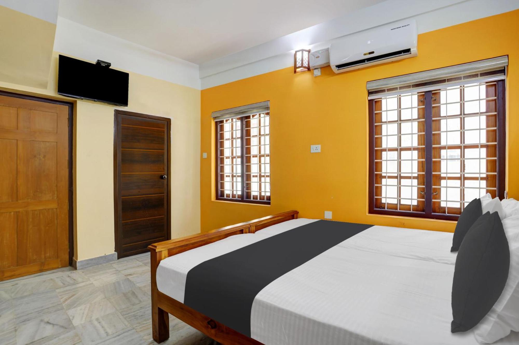 Super Hotel O Lm Residency Thiruvananthapuram Dış mekan fotoğraf