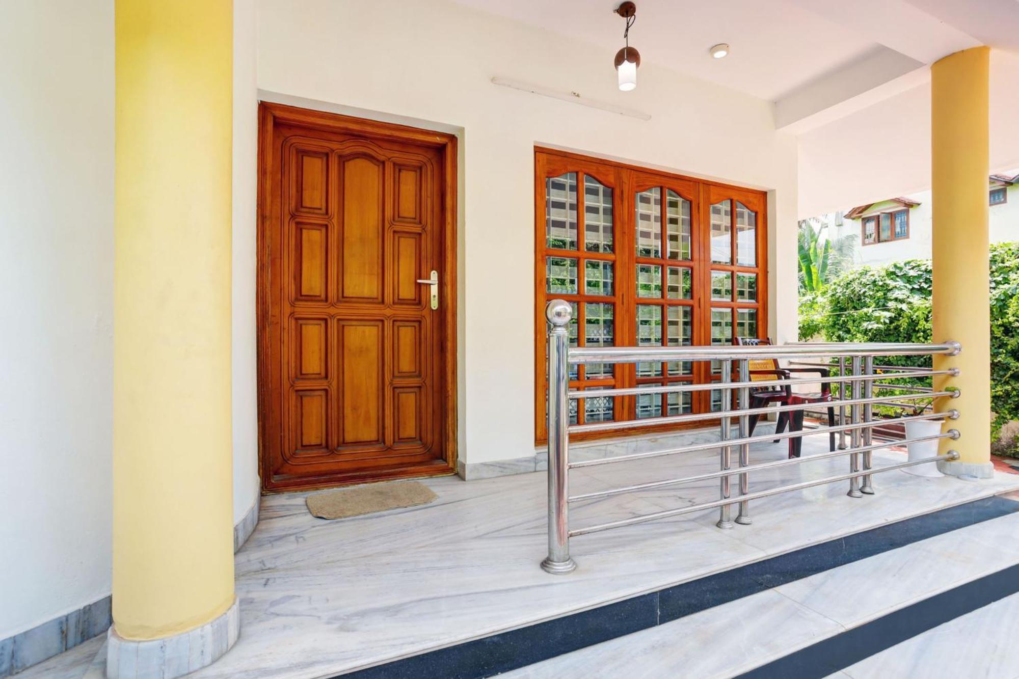 Super Hotel O Lm Residency Thiruvananthapuram Dış mekan fotoğraf