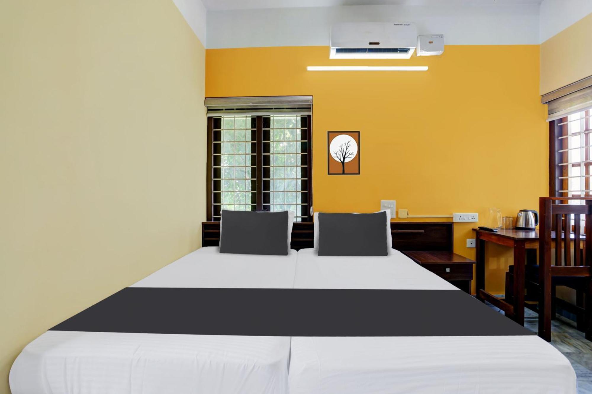 Super Hotel O Lm Residency Thiruvananthapuram Dış mekan fotoğraf